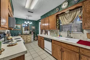 3405 Edna Ave, Waco, TX 76708 - Photo 13