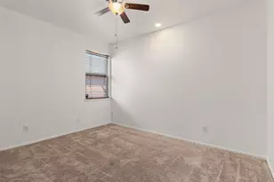 4026 Carrington Dr, Garland, TX 75043 - Photo 27