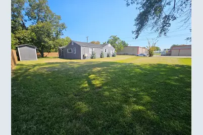 319 Lowe Street, Palestine, TX 75803 - Photo 35