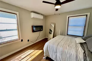 319 Lowe St, Palestine, TX 75803 - Photo 21