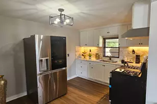 319 Lowe St, Palestine, TX 75803 - Photo 15