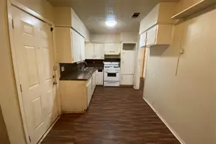 1325 Woodcrest Dr, Mesquite, TX 75149 - Photo 15