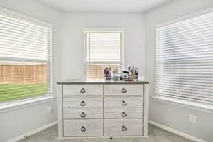 14219 Aberavon Dr, Pilot Point, TX 76258 - Photo 13