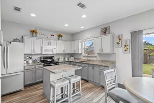 2433 Galemeadow Dr, Fort Worth, TX 76123 - Photo 9