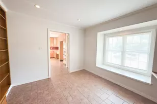 10804 Dunaway Dr, Dallas, TX 75228 - Photo 19