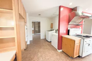 10804 Dunaway Dr, Dallas, TX 75228 - Photo 13