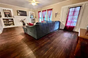 709 S Seaman St, Eastland, TX 76448 - Photo 7