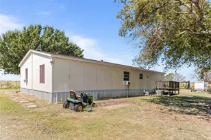 1250 Franklin Rd, Eddy, TX 76524 - Photo 35
