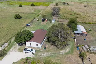 1250 Franklin Rd, Eddy, TX 76524 - Photo 13