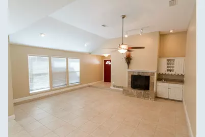 14816 Sopras Circle, Addison, TX 75001 - Photo 3