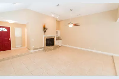 14816 Sopras Circle, Addison, TX 75001 - Photo 5