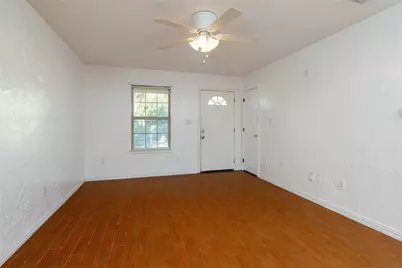 3929 Willing Avenue, Fort Worth, TX 76110 - Photo 3