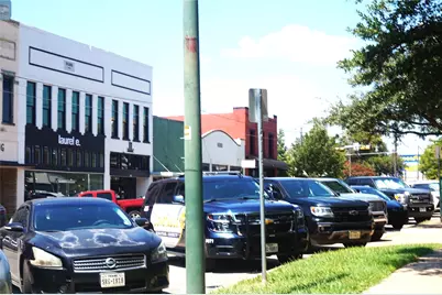 120 S Crockett Street, Sherman, TX 75090 - Photo 3