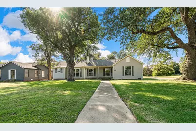 2928 Pine Avenue, Waco, TX 76708 - Photo 1