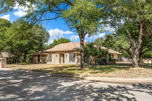 9917 Sandalwood Dr, Woodway, TX 76712 - Photo 35