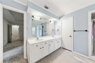 9917 Sandalwood Dr, Woodway, TX 76712 - Photo 21