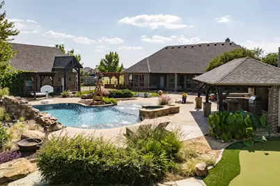 1221 E Secretariat Drive, Terrell, TX 75160 - Photo 9