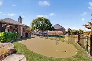 1221 E Secretariat Dr, Terrell, TX 75160 - Photo 3