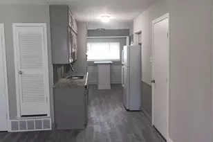 2906 Plaza St, Arlington, TX 76010 - Photo 5