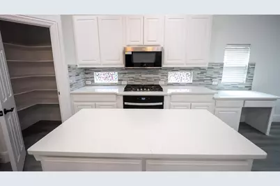 1810 Winterberry Trail, Garland, TX 75040 - Photo 15