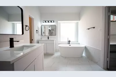 1810 Winterberry Trail, Garland, TX 75040 - Photo 21