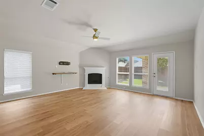 10337 Pear Valley Road, McKinney, TX 75072 - Photo 11