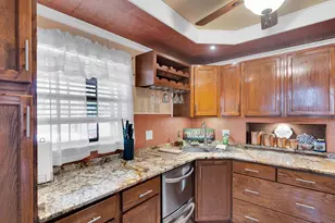 113 E Criddle St, Waxahachie, TX 75165 - Photo 15