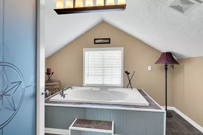 113 E Criddle Street, Waxahachie, TX 75165 - Photo 21