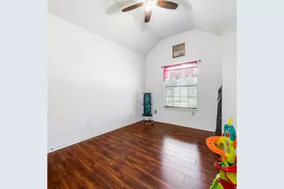 305 Ravenna Road, Lake Dallas, TX 75065 - Photo 15