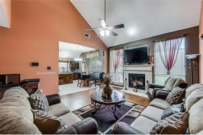 305 Ravenna Road, Lake Dallas, TX 75065 - Photo 13