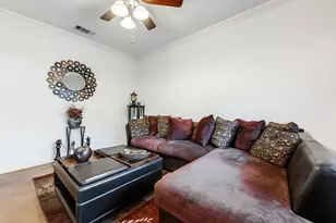 305 Ravenna Rd, Lake Dallas, TX 75065 - Photo 9