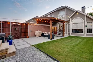 10300 Donley Dr, Irving, TX 75063 - Photo 31