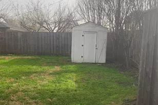 12911 Mitchwin Rd, Farmers Branch, TX 75234 - Photo 37