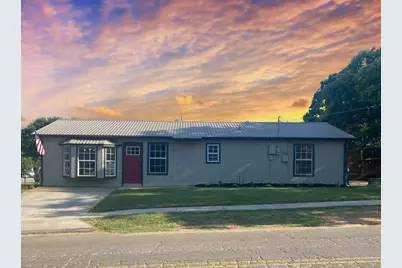 729 Hettie Street, Denton, TX 76209 - Photo 1