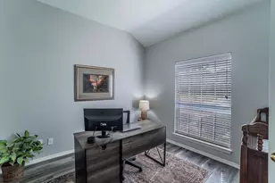 6405 Redstone Dr, Arlington, TX 76001 - Photo 7