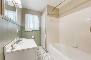 1706 W College St, Sherman, TX 75092 - Photo 21