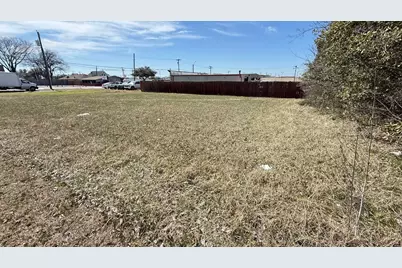 207 E Main Street, Mesquite, TX 75149 - Photo 3