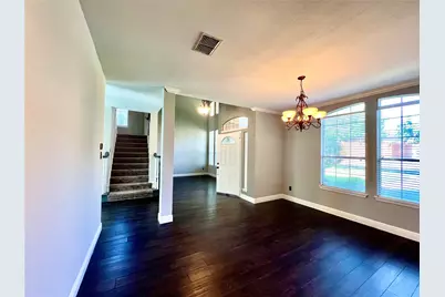 9704 Congressional Drive, Plano, TX 75025 - Photo 5