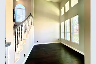 9704 Congressional Drive, Plano, TX 75025 - Photo 3