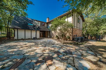 2811 Burlwood Drive, Dalworthington Gardens, TX 76016 - Photo 29