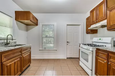 1711 Lebanon Avenue, Dallas, TX 75208 - Photo 11