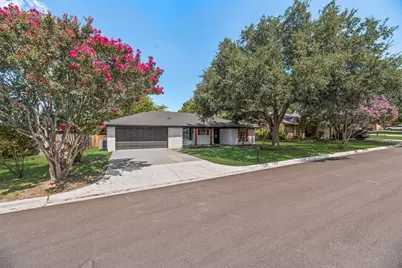 6725 Greenacres Drive, North Richland Hills, TX 76182 - Photo 1