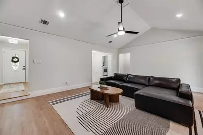 6725 Greenacres Drive, North Richland Hills, TX 76182 - Photo 11