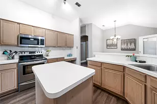 106 Stanbury St, Mansfield, TX 76063 - Photo 11