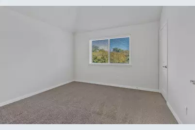 516 Renaissance Lane, Irving, TX 75060 - Photo 23