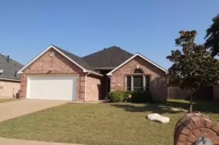 3029 Canary Ln, Midlothian, TX 76065 - Photo 1