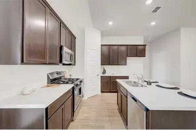 3908 Birch Lane, Denton, TX 76226 - Photo 3