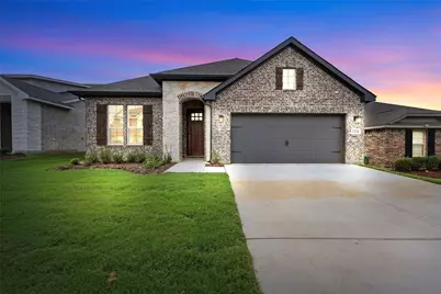 3508 Columbus Street, Gainesville, TX 76240 - Photo 1