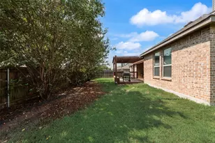 202 Debbie Way, Red Oak, TX 75154 - Photo 37