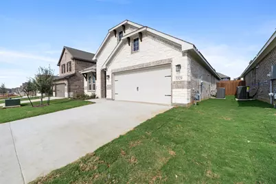 3529 Helena Street, Gainesville, TX 76240 - Photo 5